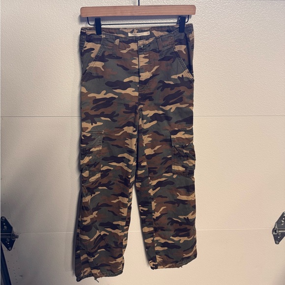 Levi’s Baggy Camo Camouflage Cargo Pants - Picture 3 of 6